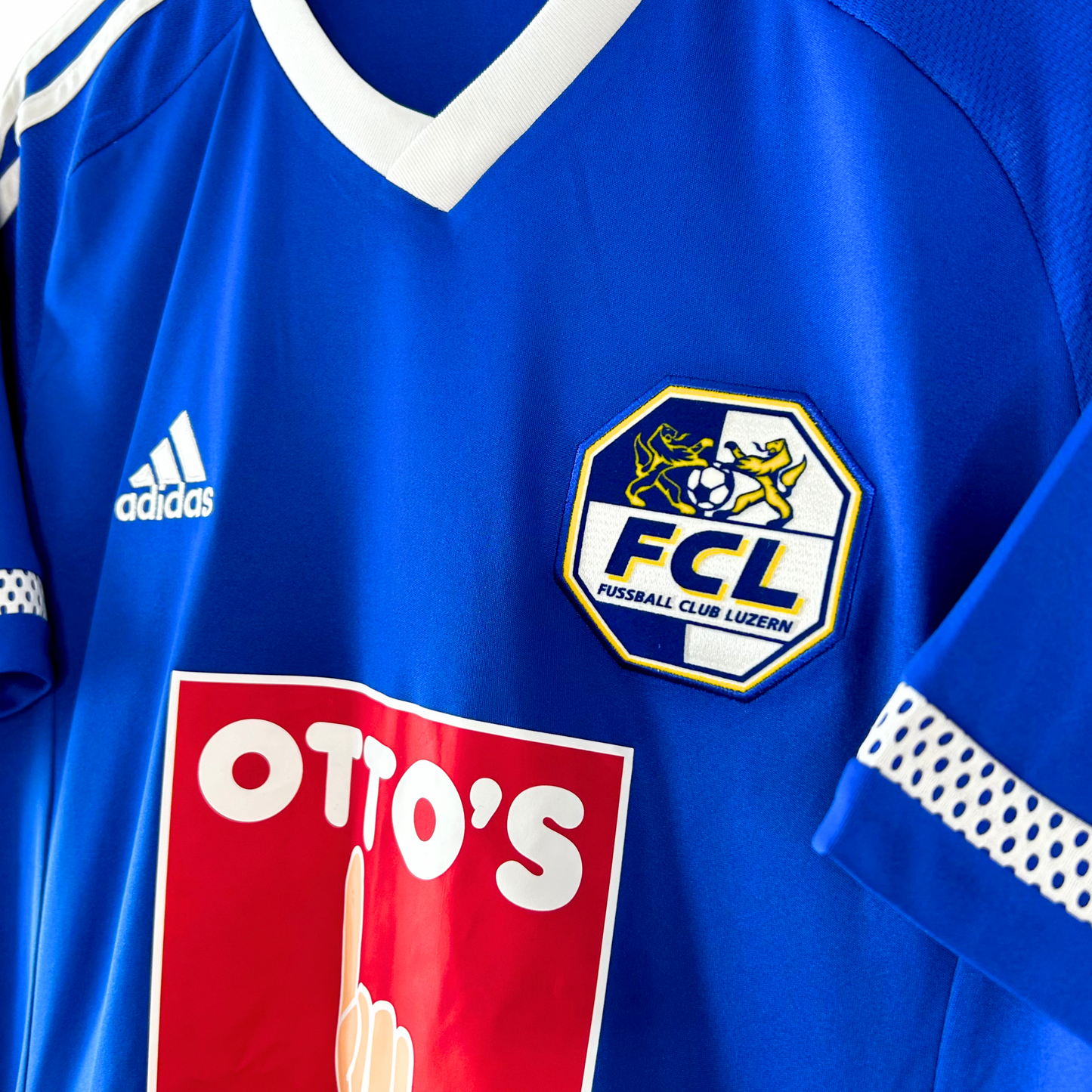 2015-17 FC Luzern Home Shirt - M