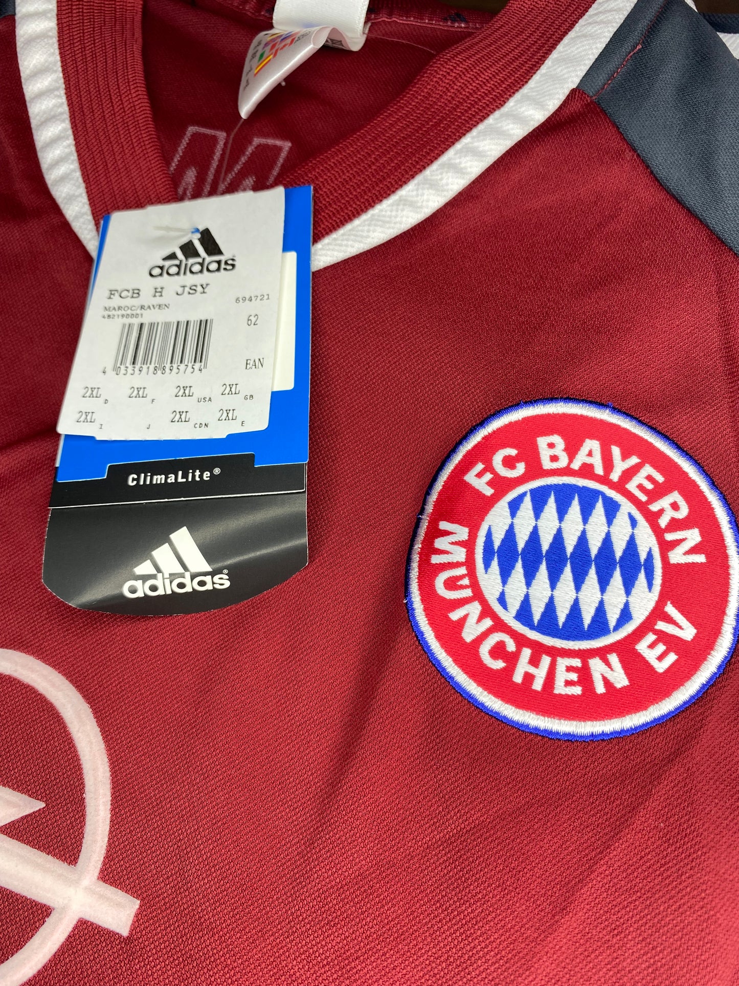 2001-02 Bayern Munich Home Shirt - BNWT - XXL