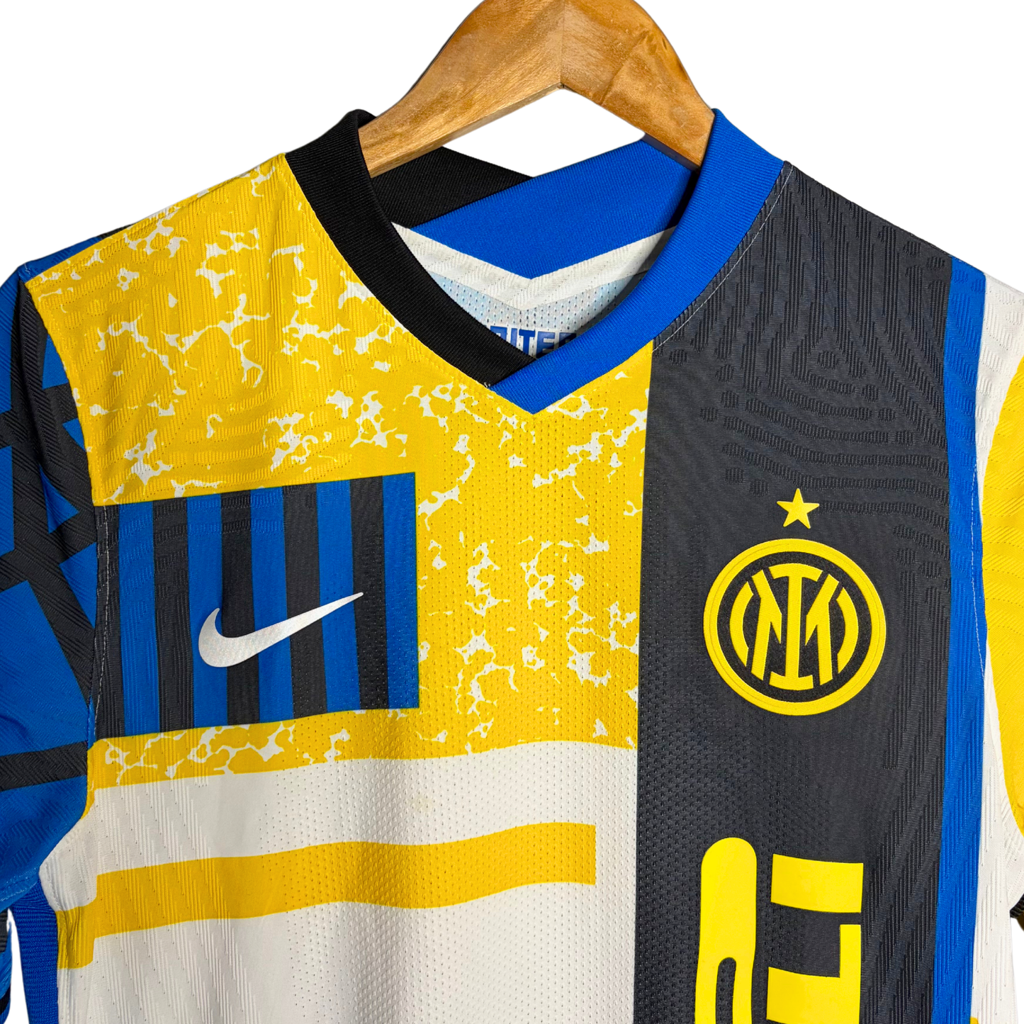 2020-21 Inter Milan Player-Spec Fourth Shirt - S