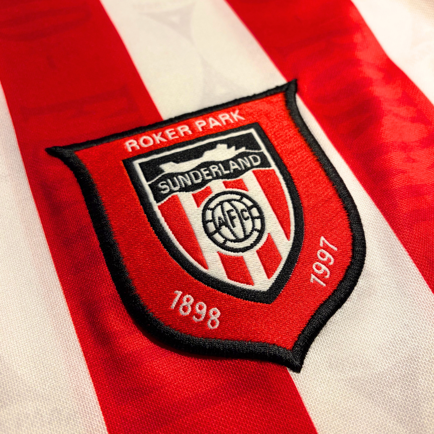 1996-97 Sunderland Home Shirt - XL