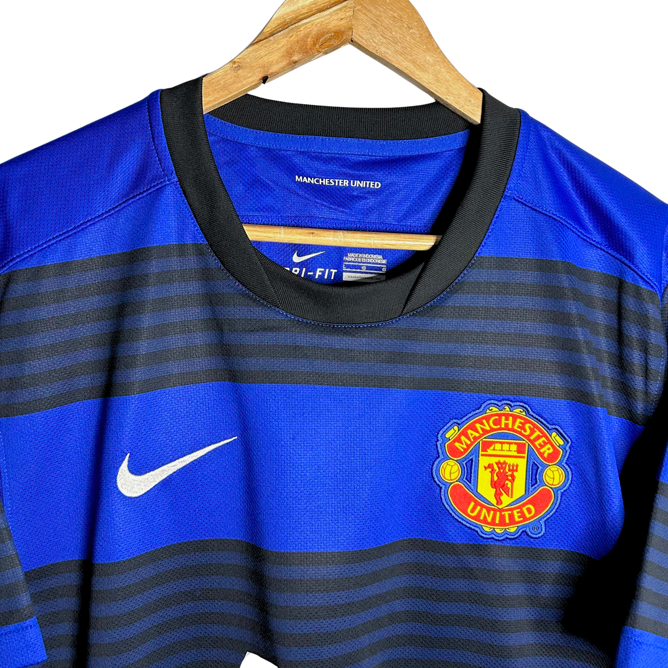 2011-12 Manchester United Away Shirt - L